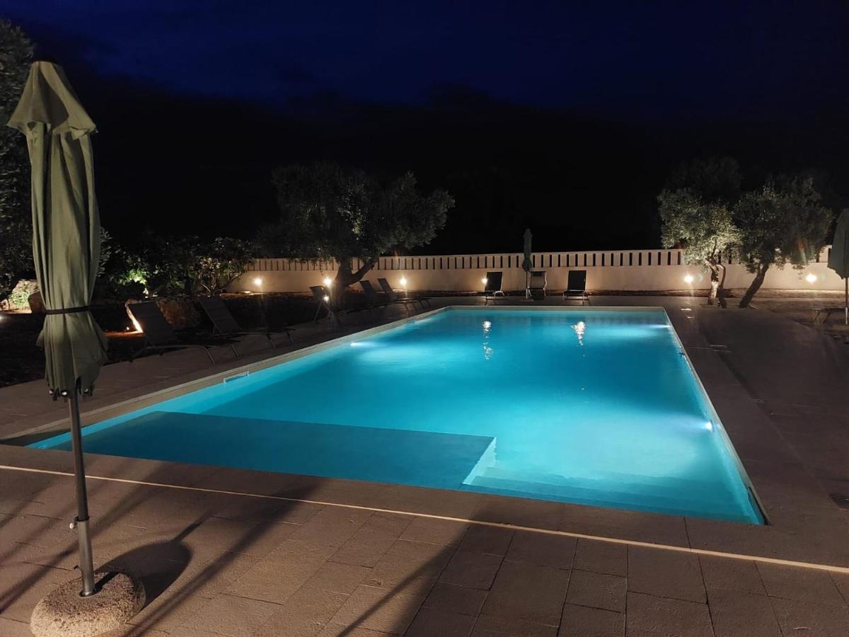 Masseria Parco Di Castro Монтальбано Экстерьер фото
